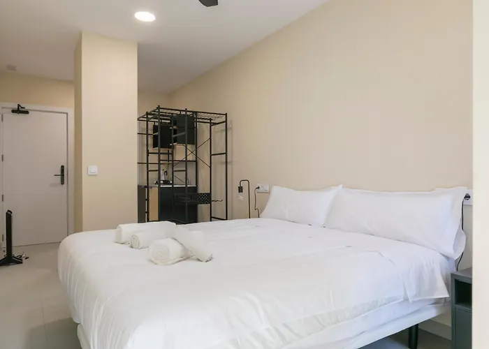 HOMEABOUT SMART ROOMS Tetuán - SIN RECEPCIÓN